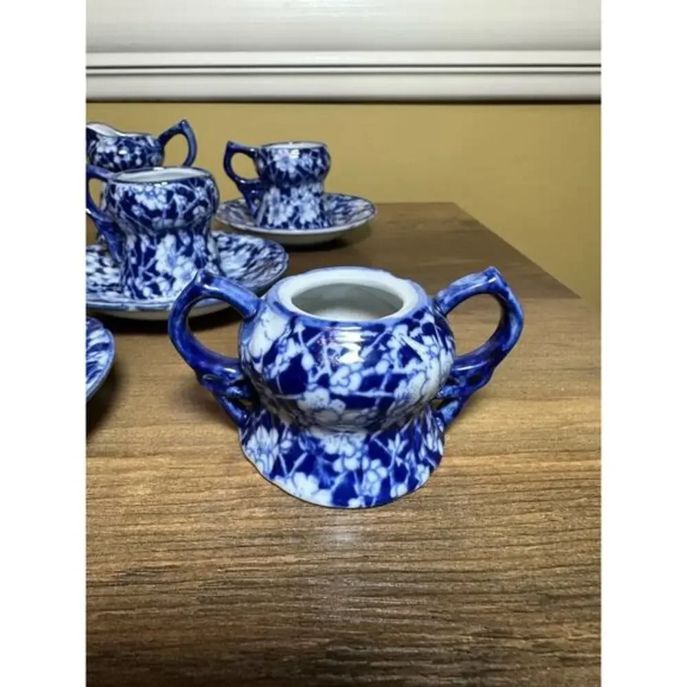 Victoria Ware Stoneware Small‎ Tea Cups Saucers Sugar Creamer Cobalt Flue Floral